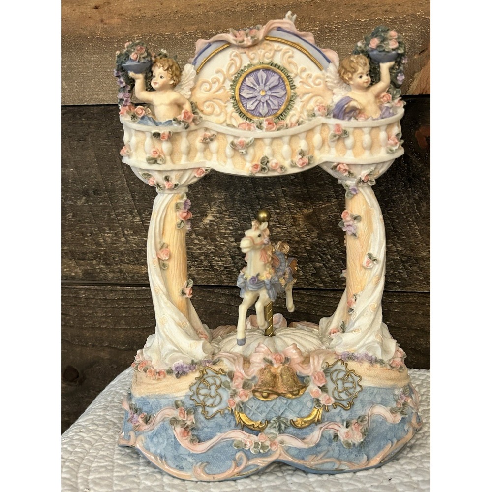 Vintage- "The Entertainer" Tune Horse Carousel Birds,Angel,‎ Bells Music Box